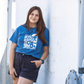 T-shirt affiche - bleu et blanc 2026