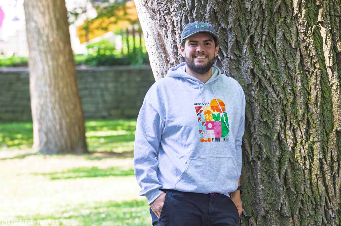 Hoodie avec capuche - Affiche 2026